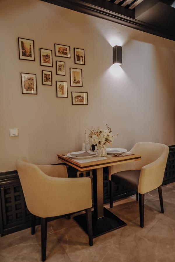 Pensiune Restaurant Capra Neagra Moisei Bagian luar foto